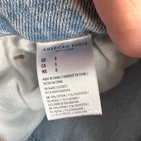 American Eagle Distressed Shorts - Picture 3 of 3